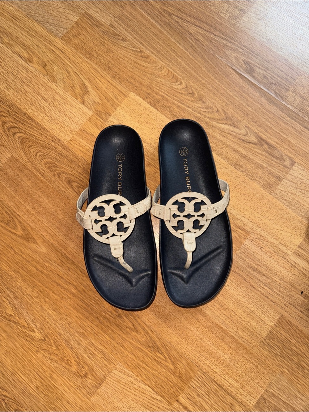 Tory Burch Leather Logo Thong Sandals in Cream and Black